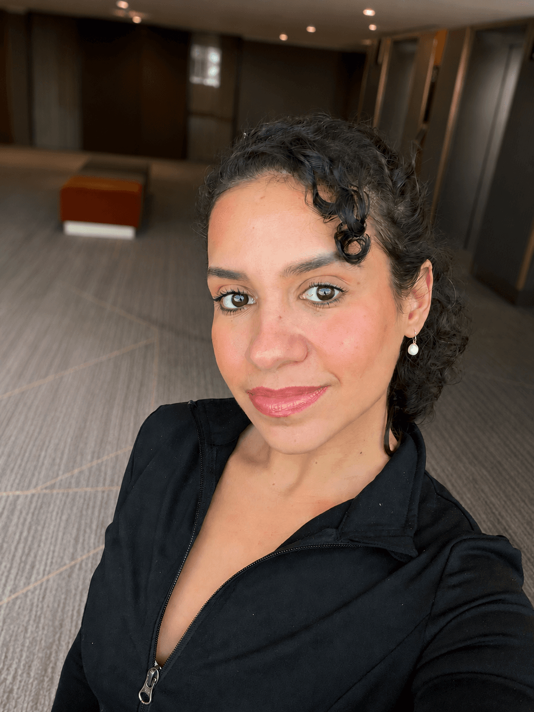 Giulliana Oliveira, founder of TRANQUILO Experience